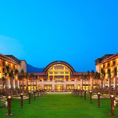 The St. Regis Sanya Yalong Bay Resort Exterior photo